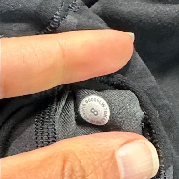 Lululemon Align Super High Rise Short *10" Heritage 365 Camo Deep Coal Multi - Picture 4 of 5